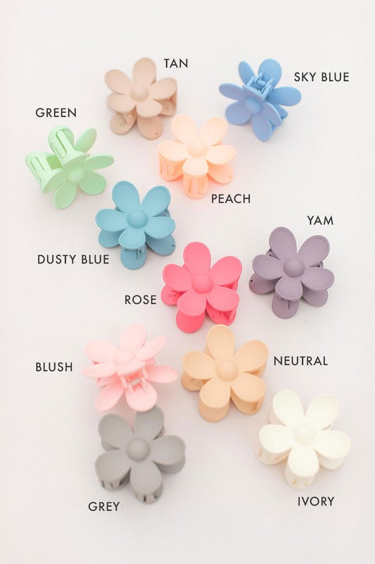 Jumbo Daisy Flower Clip