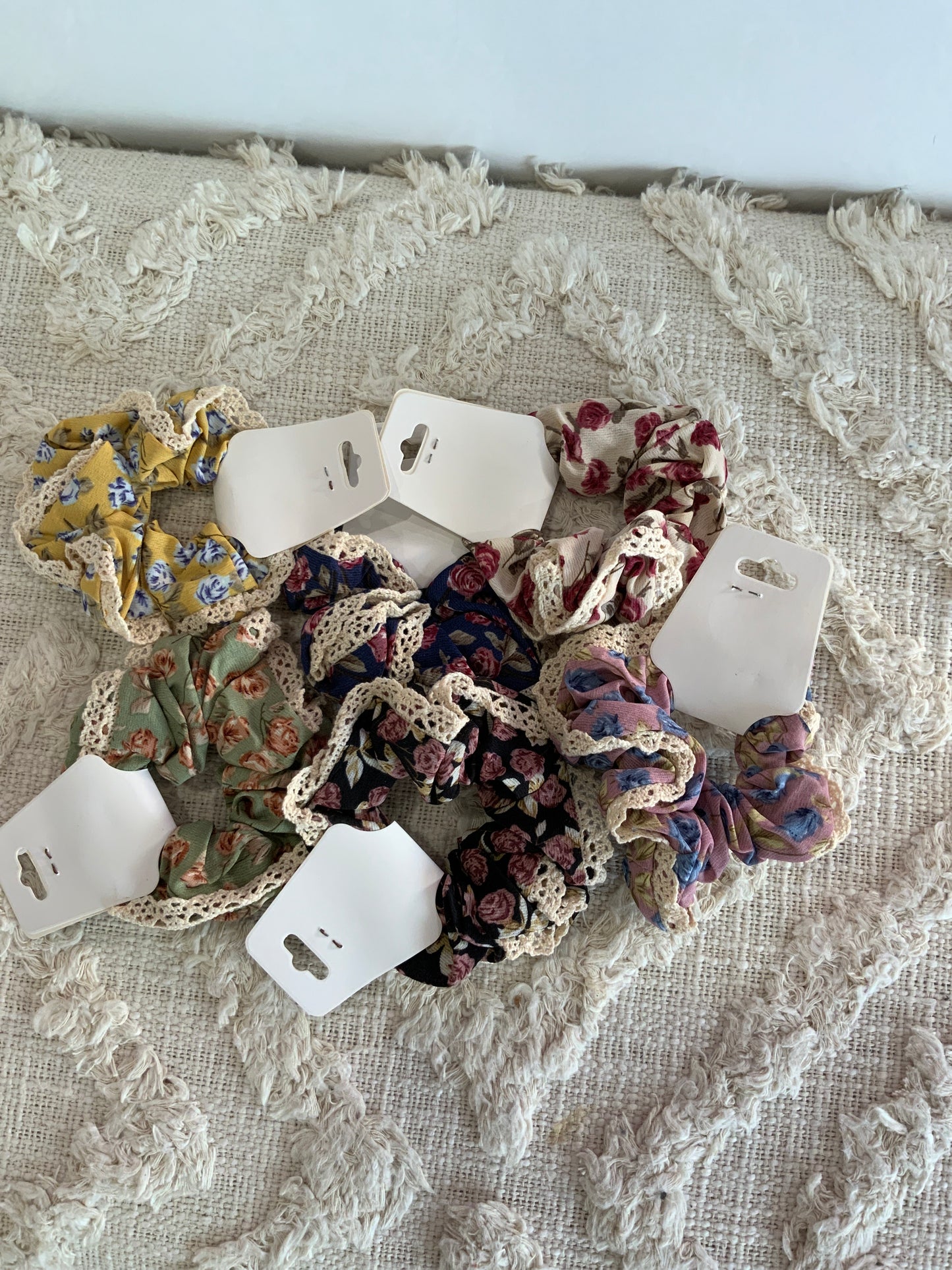 Floral Lace Trim Hair Tie