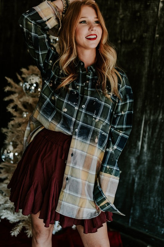 Forrest/Navy Bleached Plaid Dipped Distressed Button Up