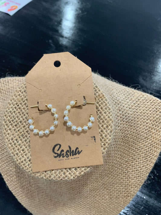Small Pearl Mini's by SASHA