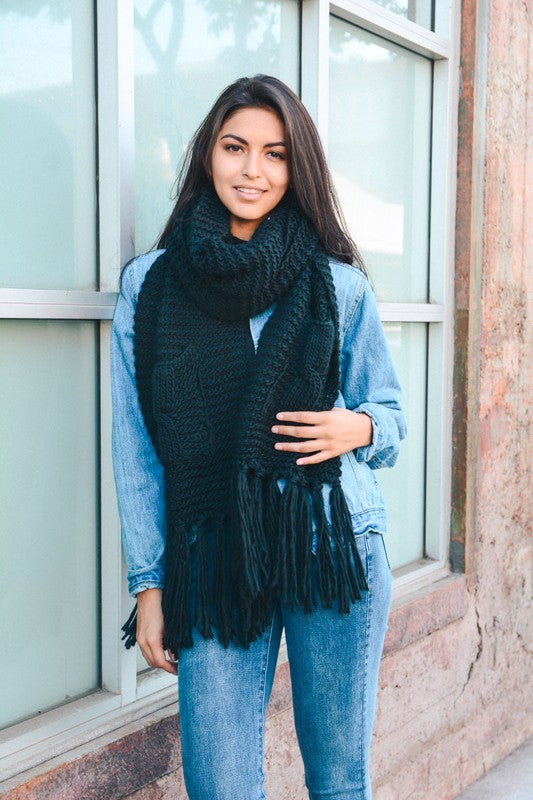 Black Chunky Pocket Tassel Scarf