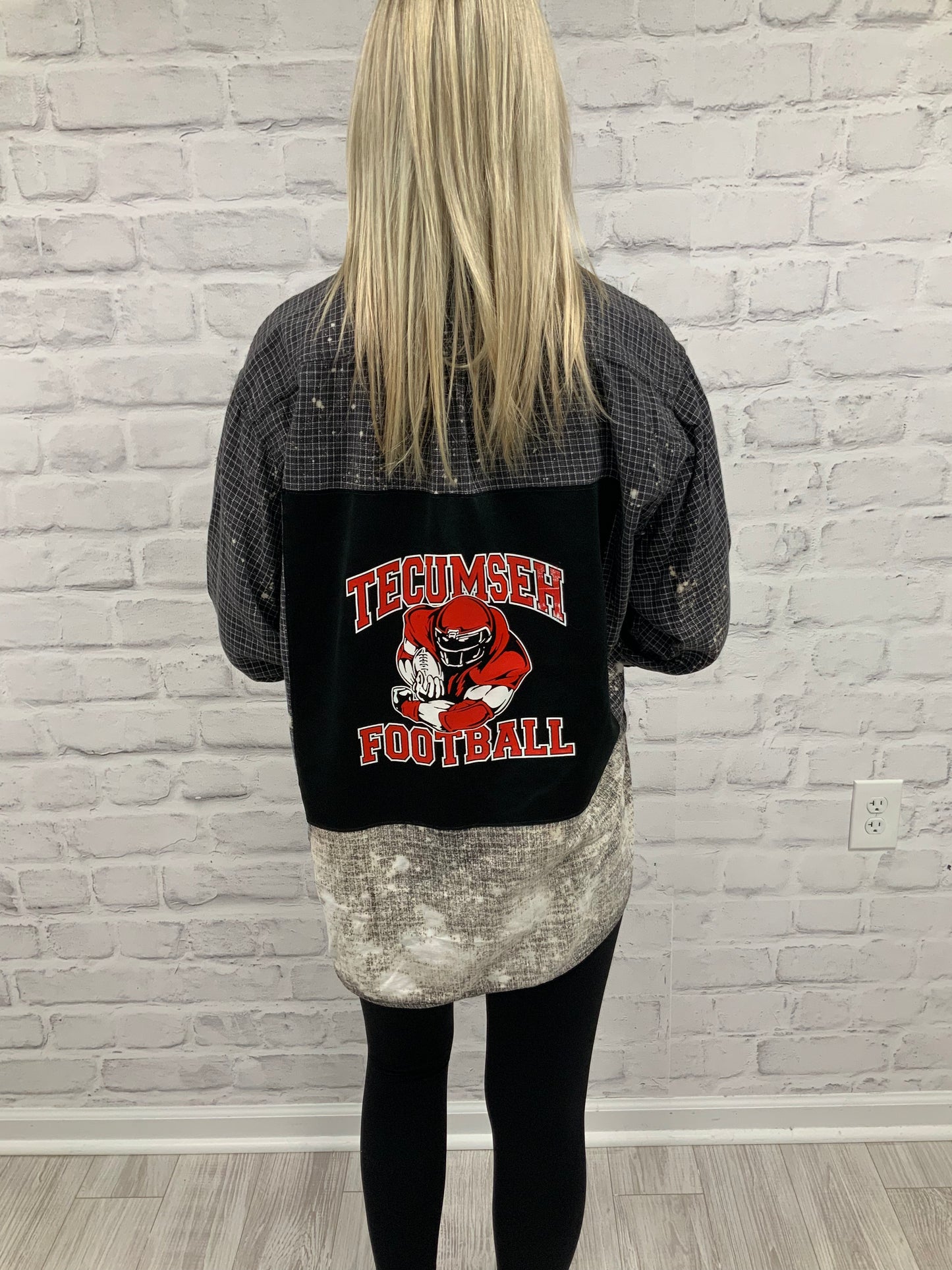 Upcycled Black Arrows Football Bleached Size L